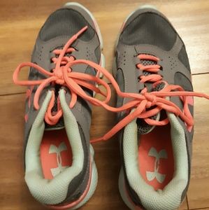 Under Armour girls sneakers